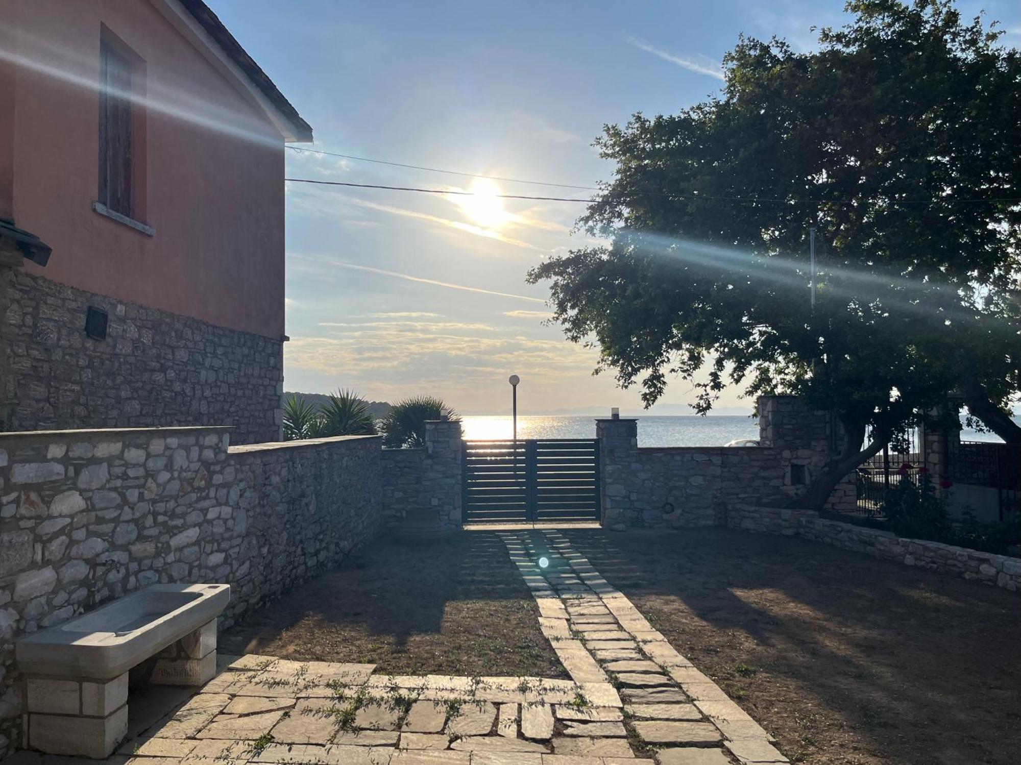 Eva Seaside House Villa Miliá Kültér fotó